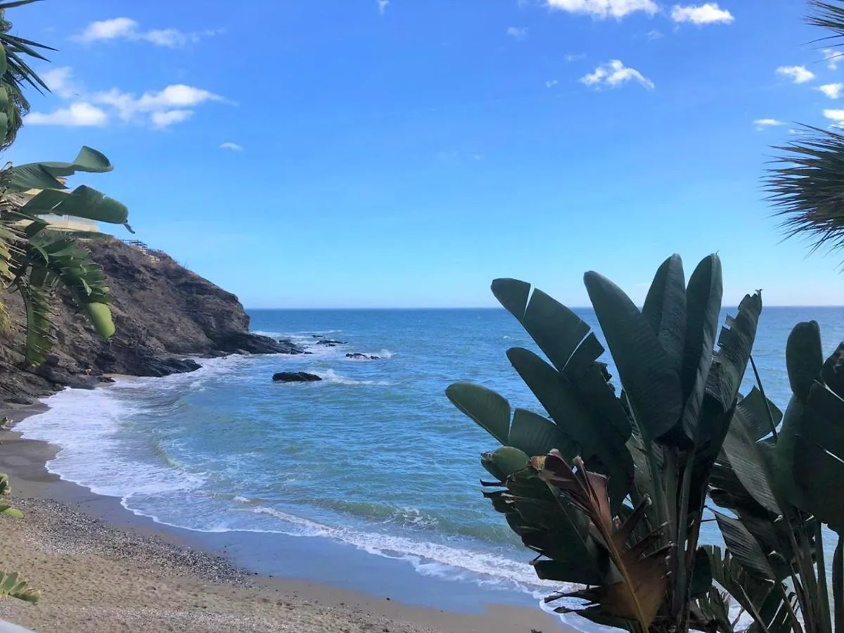 Pena Beach 3 Bedroom Duplex, Bbq, Pool, Sea Views, Benalmadena Apartment