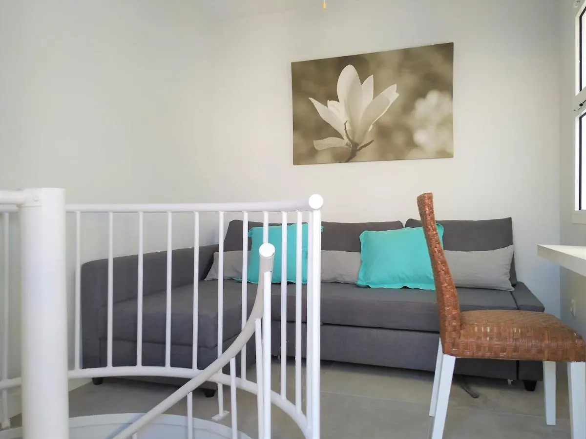 Apartment Pena Beach 3 Bedroom Duplex, Bbq, Pool, Sea Views, Benalmadena